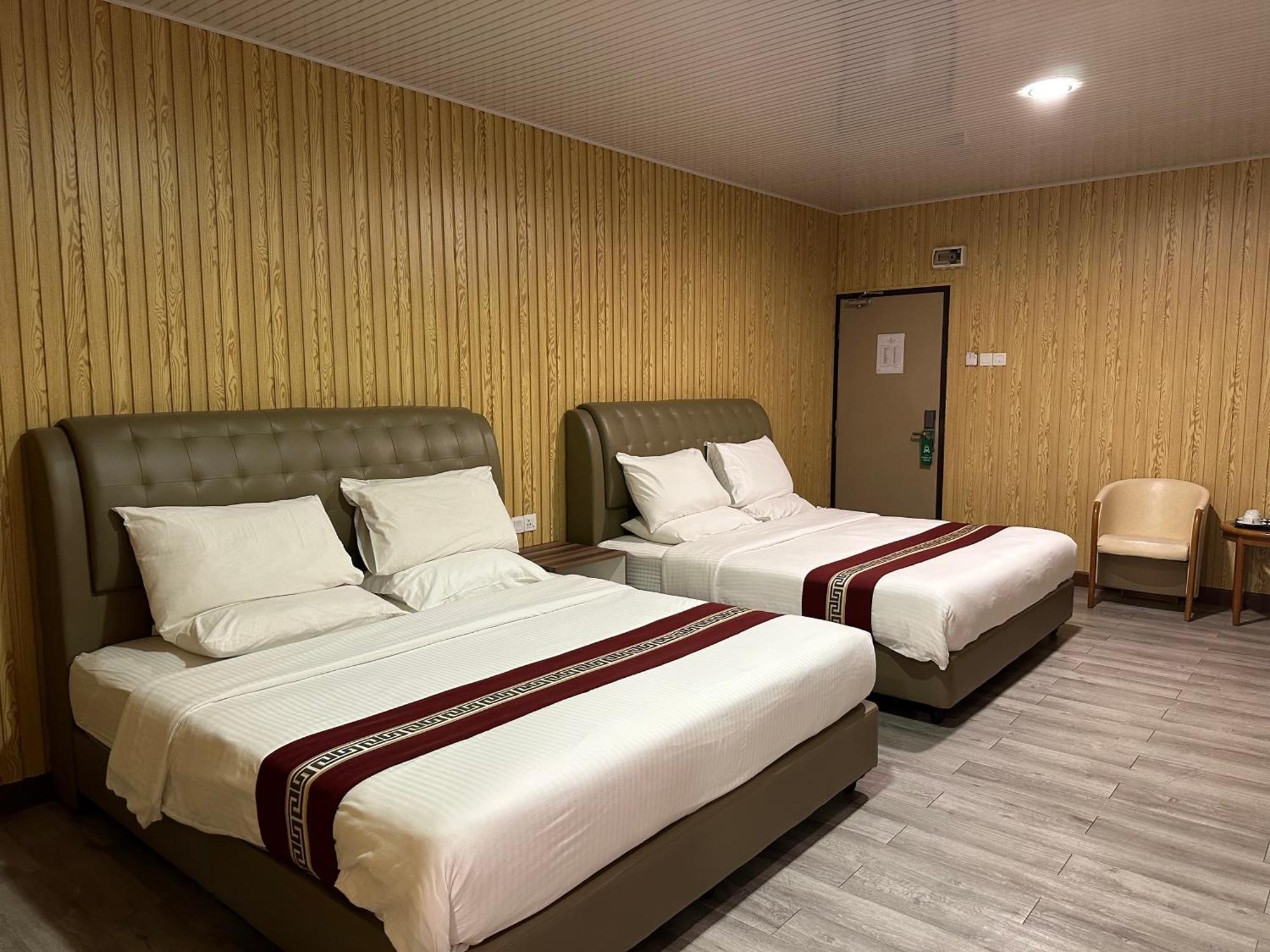 Ss Hotel เซเรมบัน ภายนอก รูปภาพ