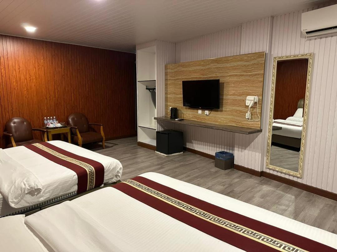 Ss Hotel เซเรมบัน ภายนอก รูปภาพ