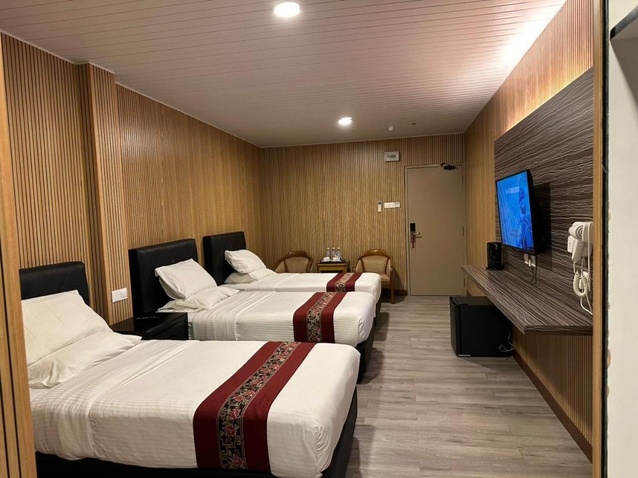 Ss Hotel เซเรมบัน ภายนอก รูปภาพ